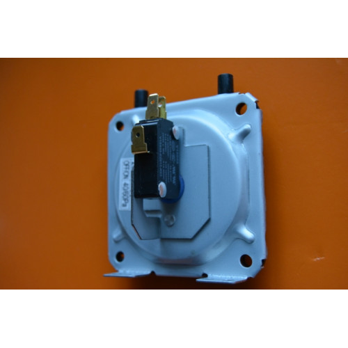 ������ �������� � �������� ����� Honeywell ���������� 20/40 Pa